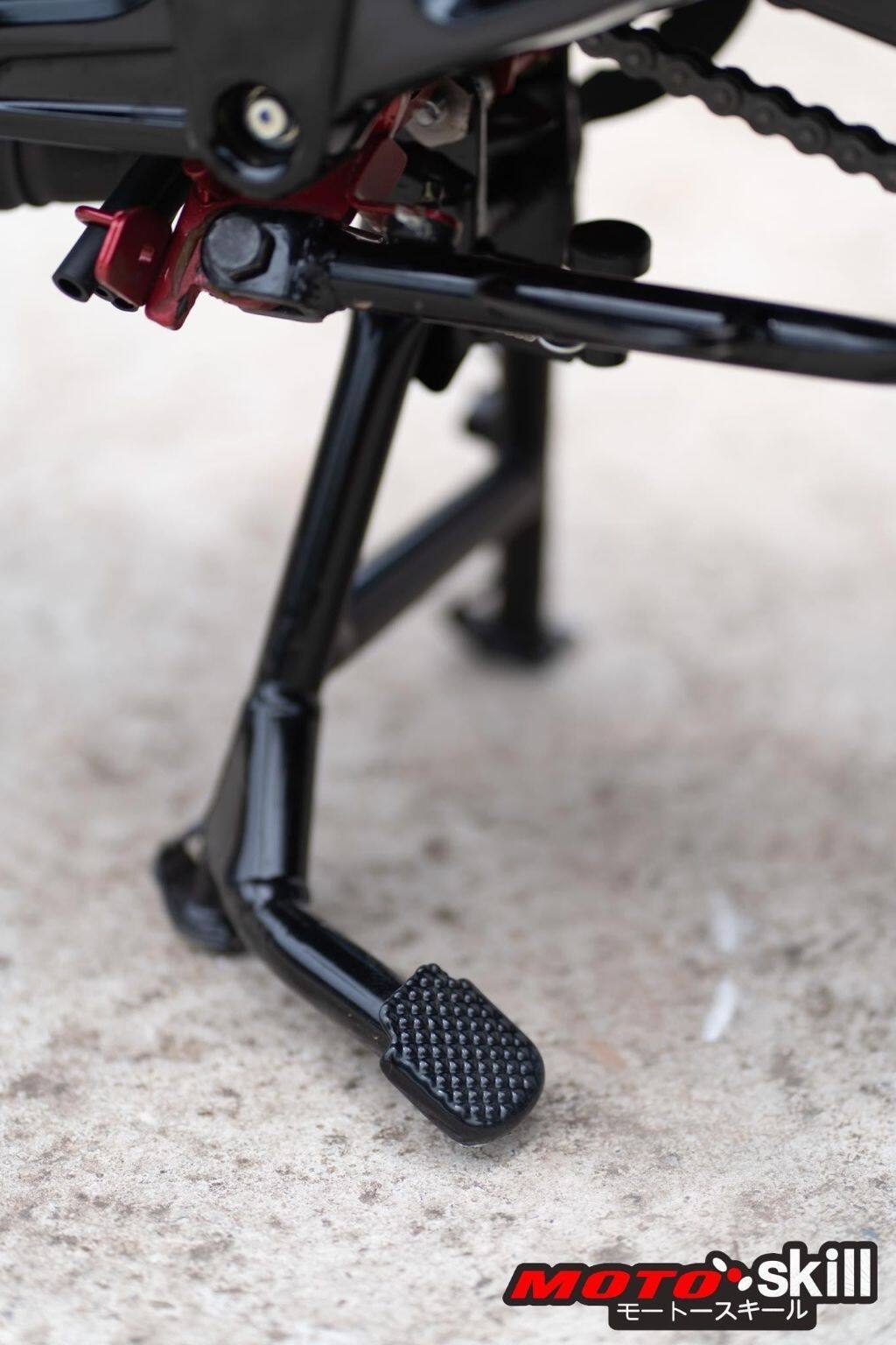 MOTOSKILL �⡼�ȡ��������� Center stand Dax125 HONDA �ۥ�� ���󥿡�������ɡ��ᥤ�󥹥���� �ե졼��