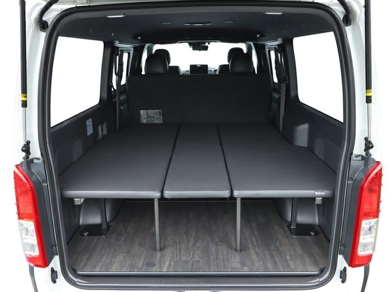 OGUshow オグショー 【メーカー直送品】200系ハイエース S-GL標準ボディ ESダブルフリップベッド 200系ハイエース トランポ用品 タイプ：1型-3型前期 3点式シートベルト無 / マット生地：ブラックモケット×ブラックレザー