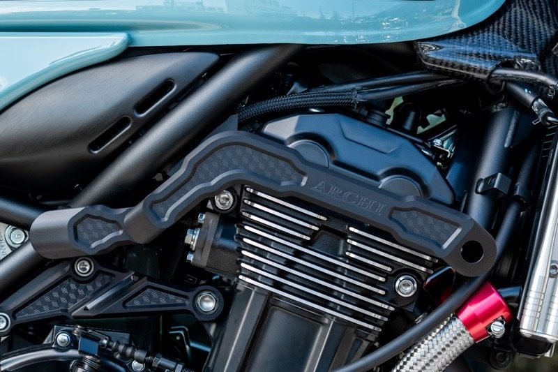 ARCHI ������ �ӥ�åȡ��ϥ˥��� ���֥ե졼��ڼ���Edition�� Z900RS CAFE KAWASAKI ���掠�� ���֥ե졼�� �ե졼��