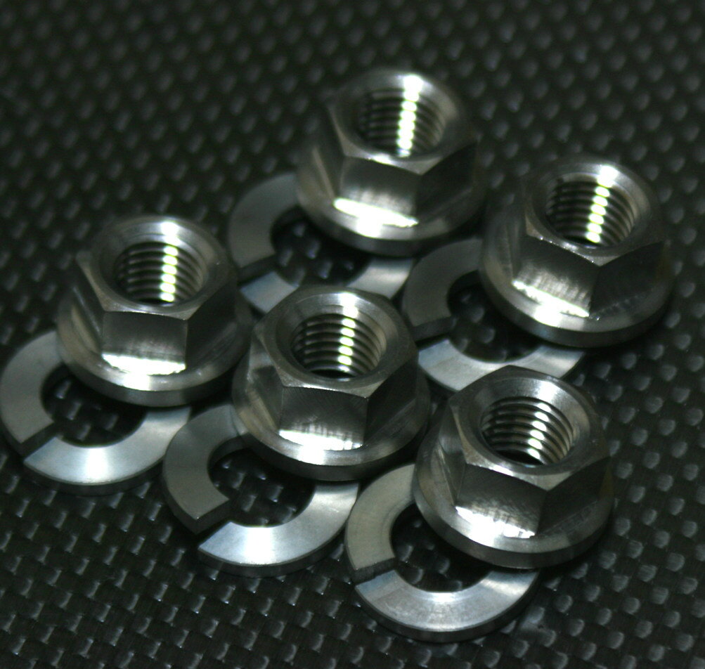 TITANIUM64 チタニウムロクジュウヨン スプロケットナットセット Panigale [パニガーレ] DUCATI ドゥカティ スプロケットボルト・ナット 駆動系