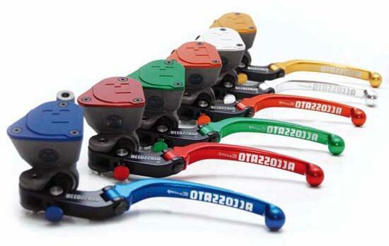 ACCOSSATO アコサット ラジアルクラッチマスター Φ16 クラッチマスターシリンダー 駆動系 カラー：ゴールド(2.0)