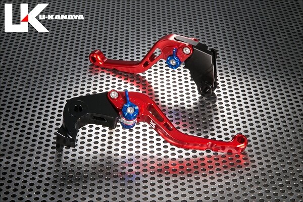 ■注意■この商品は下記となります。必ずご確認ください。レバーカラー：レッド / アジャスターカラー：オレンジ / レバータイプ：ショート（レバー部全長：約143mm）■他の商品はこちらですレバーカラー：ブラック / アジャスターカラー：ブラック / レバータイプ：ロング（レバー部全長：約173mm）はこちらレバーカラー：ブラック / アジャスターカラー：ゴールド / レバータイプ：ロング（レバー部全長：約173mm）はこちらレバーカラー：ブラック / アジャスターカラー：シルバー / レバータイプ：ロング（レバー部全長：約173mm）はこちらレバーカラー：ブラック / アジャスターカラー：ブルー / レバータイプ：ロング（レバー部全長：約173mm）はこちらレバーカラー：ブラック / アジャスターカラー：レッド / レバータイプ：ロング（レバー部全長：約173mm）はこちらレバーカラー：ブラック / アジャスターカラー：チタンカラー / レバータイプ：ロング（レバー部全長：約173mm）はこちらレバーカラー：ブラック / アジャスターカラー：グリーン / レバータイプ：ロング（レバー部全長：約173mm）はこちらレバーカラー：ブラック / アジャスターカラー：オレンジ / レバータイプ：ロング（レバー部全長：約173mm）はこちらレバーカラー：ゴールド / アジャスターカラー：ブラック / レバータイプ：ロング（レバー部全長：約173mm）はこちらレバーカラー：ゴールド / アジャスターカラー：ゴールド / レバータイプ：ロング（レバー部全長：約173mm）はこちら...■商品概要レバー部全長ロング：約173mm ※アタッチメント部は含まず。ショート：約143mm ※アタッチメント部は含まず。■詳細説明強度・耐食性に優れた6061アルミ材を使用しています。■注意点※モニターの環境により、画像の色が実物と若干異なって見える場合がございます。※取付アタッチメントの形状が実物とは異なる場合があります。※純正のクラッチレバーホルダーカバーが付いている車輌の場合、一部加工または取り外しが必要な場合があります。※画像には他のアジャスターカラーが含まれています。※画像には他のカラーリングが含まれている場合があります。※メーカー都合により商品の仕様変更がある場合がございます。ご了承ください。　※画像はイメージです。■適合車種Z900 SE&ensp;Z900 SE 年式: 25-&ensp;&ensp;備考: 8BL-ZR900S