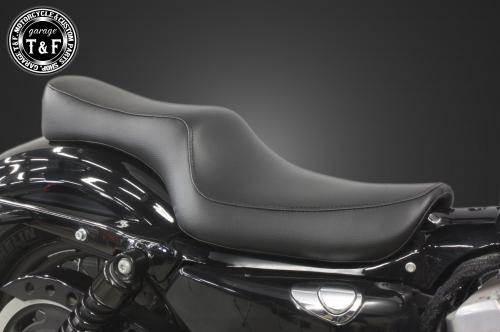 Garage T&F ガレージ ダブルシート XL1200CX ロードスター XL1200N ナイトスター XL1200NS アイアン 1200 XL1200R XL1200V セブンティーツー XL1200X フォーティーエイト XL1200XS フォーティーエイトスペシャル XL883 XL883L ロー XL883N 883 XL883R シート シート関連