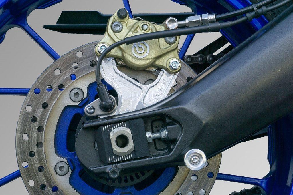 OVER オーヴァー リアキャリパーサポート ブレンボ2P用 MT-09 MT-09TRACER XSR900 YZF-R7 YAMAHA ヤマ..