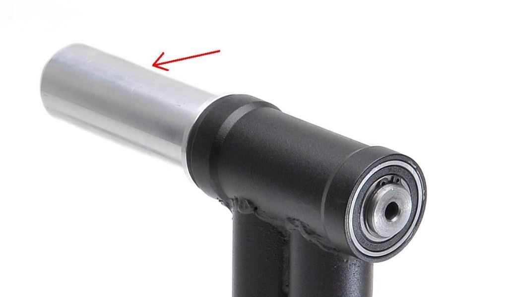 LighTech ライテック 片持ちスイングアーム用 スタンド ピン Φ 27.7 KTM用 1290 SUPER DUKE R 1390 EVO KTM その他メンテナンススタンドオプション・補修部品