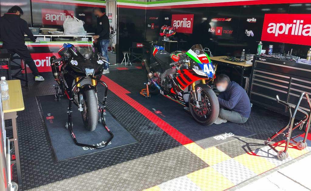 TECTile �ƥå������� 3���֥��å� ���ƥʥ󥹥ޥåȡ��ԥåȥޥåȡ�������ɥޥå� �ɱ��٥���礦�ա����� / 1���ܥ��顼���֥롼(108��) / 2���ܥ��顼���ͥ��ӡ��֥롼(108��)