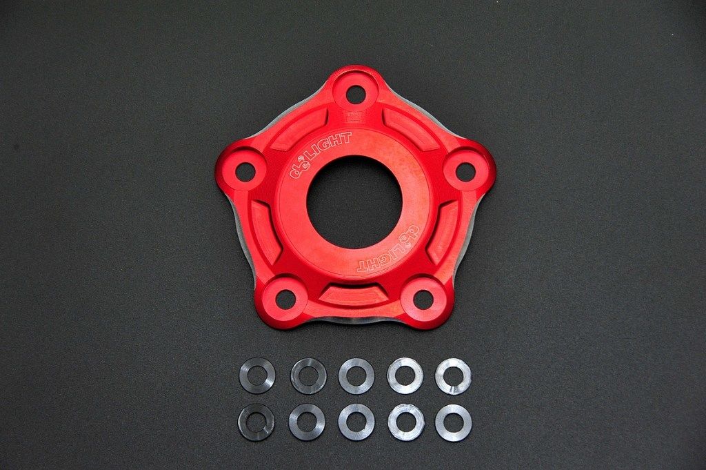 de LIGHT ディライト リアスプロケットフランジ Panigale 959 MONSTER MONSTER+ MONSTER821 Scrambler 800 sixty2 DUCATI ドゥカティ スプロケットキャリア 駆動系 カラー：レッド