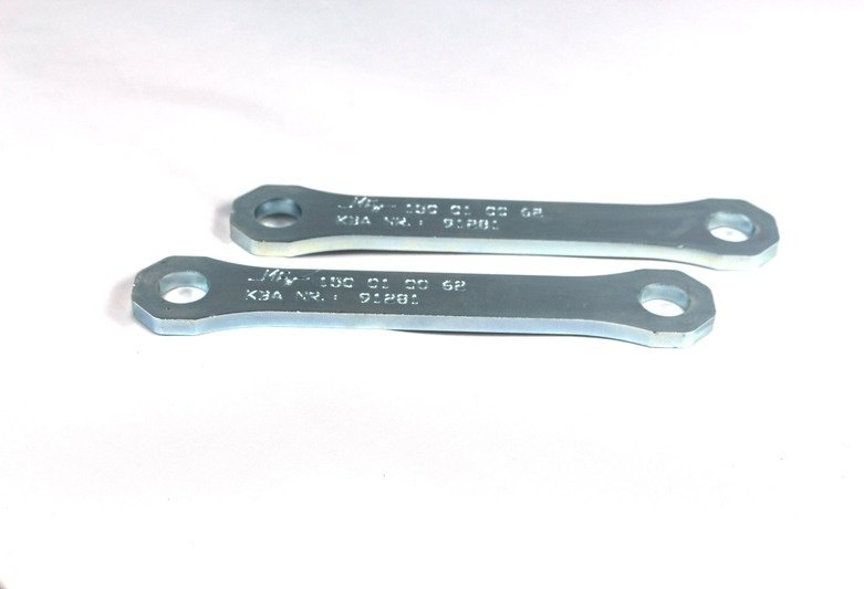 ■商品概要【メーカー品番】150010062TEC■詳細説明Type： suspension linkage Change the ergonomics of your bikeAllows to decrease seat-ground distanceBetter and safer feeling for your bikeMade of aluminium alloySuggested installation by specialist workshops■注意点※輸入品のため、説明書が付属する場合、外国語の説明書となります。※メーカー都合により商品の仕様変更がある場合がございます。ご了承ください。　※画像はイメージです。■適合車種KLE 500&ensp;KLE 500 年式: 05-07 &ensp;&ensp;備考: KLE500B&ensp;KLE 500 年式: 91-04 &ensp;&ensp;備考: KLE500A■商品番号1023347