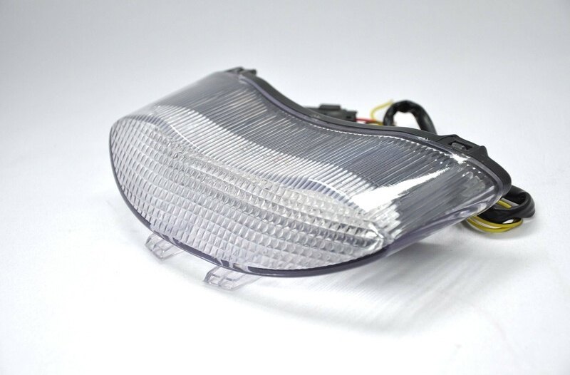EUROPE IMPORT GOODS ヨーロッパ輸入商品 LEDテールランプ＆一体型ウインカー TRIUMPH DAYTONA 675／STREET TRIPLE 675 R SPEED 1050 SPRINT GT STREET トライアンフ テールランプ 灯火類 電装系