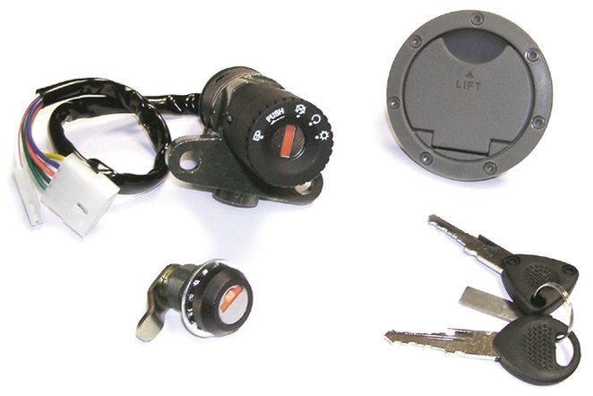 V PARTS ブイパーツ イグニッションスイッチ Rieju RS1 50 RIEJU リエフ キーシリンダー・鍵 スイッチ・ハーネス関係 電装系