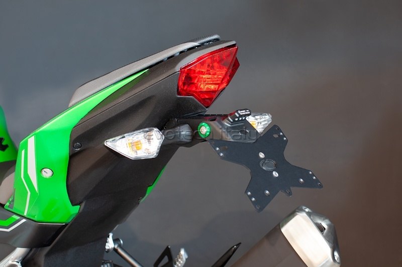 EVOTECH エボテック ナンバープレートホルダー フェンダーレスキット Z125 Ninja 125 KAWASAKI カワサキ フェンダー関連 外装