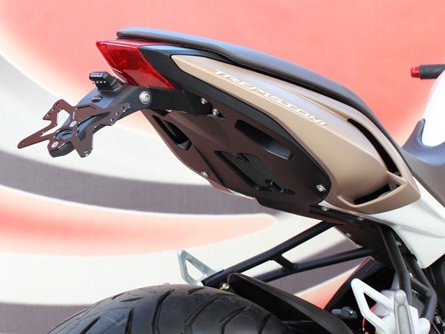 EVOTECH エボテック ナンバープレートホルダー フェンダーレスキット BRUTALE 675 RR 800 MV AGUSTA アグスタ フェンダー関連 外装