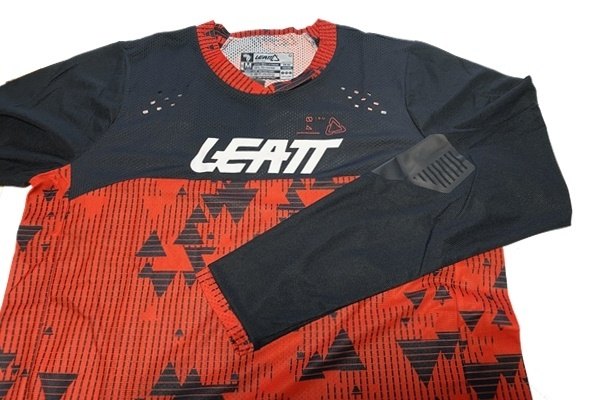 LEATT BRACE �ꥢ�åȥ֥쥤�� 23��ǥ� 4.5 ENDURO MX���㡼�� ���ե����ɥ��㡼�� ���ե����ɥХ��������� ���ѥ��