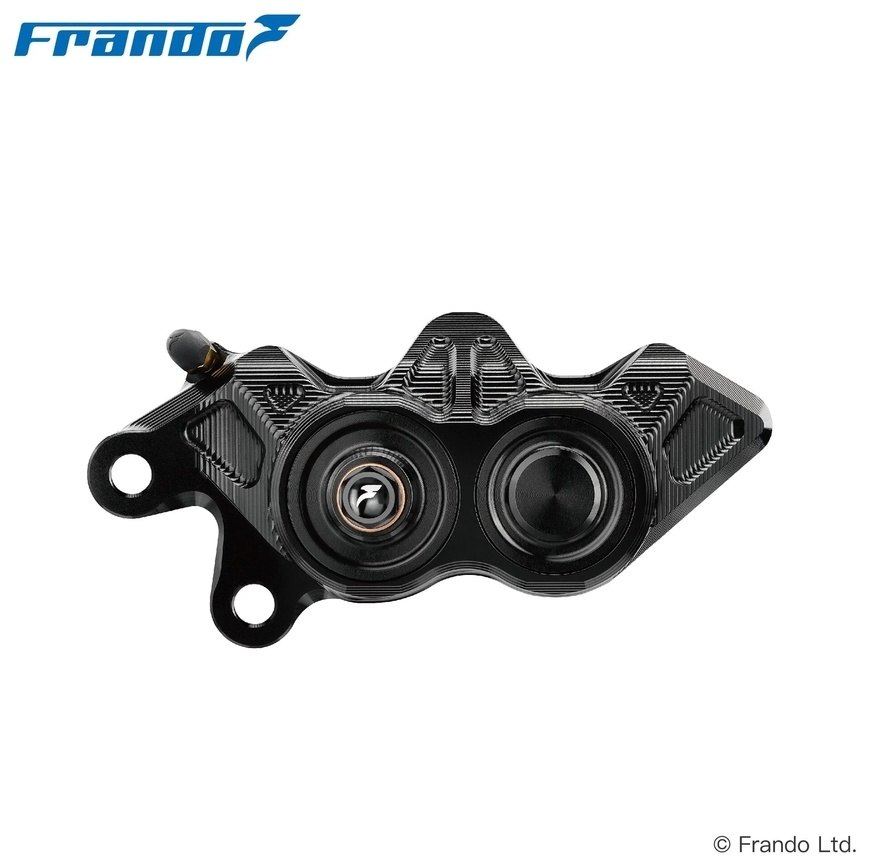 ■商品概要【材質】本体：6061スイスアルミバンジョーボルト：アルミ(M10 x 1.25)ブリーディングボルト：チタンピストン径 ／材質：30／34mm／アルミニウム取付ピッチ：40mmキャリパー重量： 約800g※パット含むブレーキパッド：UB01SP＋(グリーン)メーカー保証2年付正規輸入品■詳細説明【最高の鍛造アルミビレッド・4POTモノブロックキャリパー(40mmピッチ)がラインナップ】アルミ鍛造モノブロックビレットをCNCマシン加工でキャリパー表面には3Dライニングを施し、性能だけでなく見た目にも美しく逞しいキャリパー！■注意点※Frando製品にはDOT3またはDOT4オイルをご使用ください。※ミネラルオイルは使用しないでください。※取付ボルトは付属しません。※外観および仕様は予告なく変更となる場合がございます。※汎用品となります。適合についてはお答え出来かねます。※装着には別途キャリパーブラケット(キャリパーサポート)が必要です。※画像には他のカラー、タイプが含まれている場合があります。※メーカー都合により商品の仕様変更がある場合がございます。ご了承ください。■適合車種取付ピッチ40mm&ensp;取付ピッチ40mm&ensp;&ensp;備考: 汎用