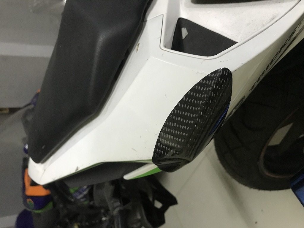 楽天市場】wr250x カーボン(カウル|外装パーツ):パーツ 楽天市場】wr250x カーボン(カウル|外装パーツ):パーツ