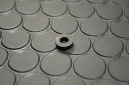 ■注意点※レース等改造バイクを製作できる方向けの商品です。※装着に様々な加工を行ったり工夫が必要な部品です。