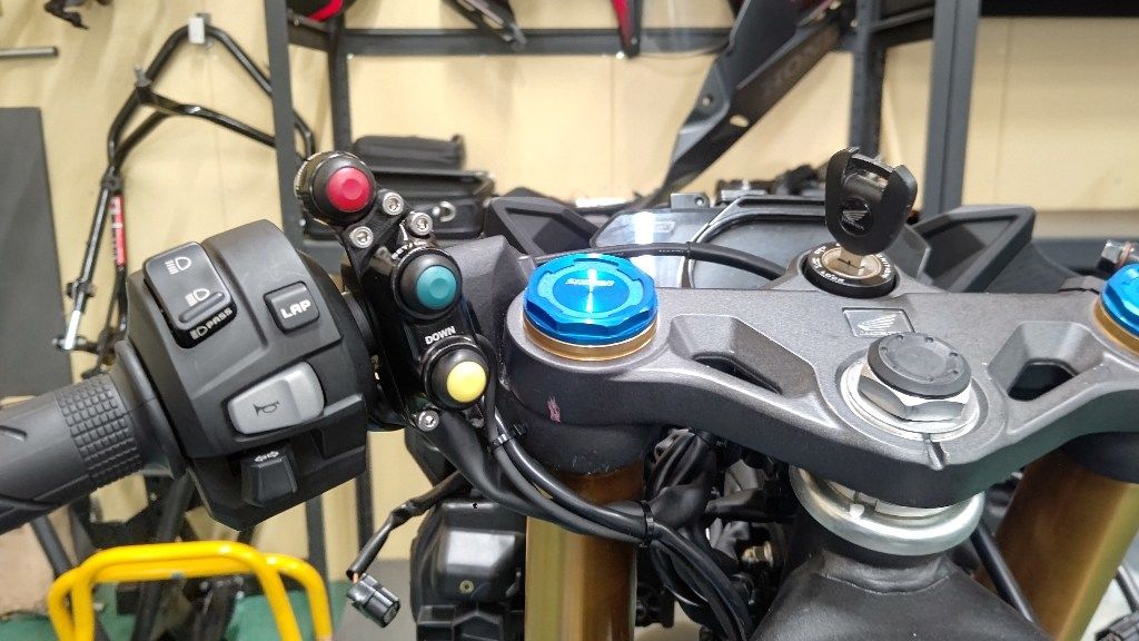 T-REV(寺本自動車商会) ティーレブ EZクルーズ・リミッターセット CBR250RR HONDA ホンダ その他クイックシフターオプション・補修部品 ステップ 足回り