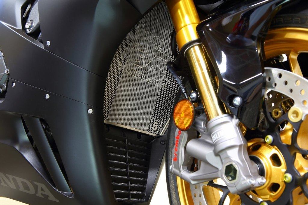 TSR テクニカルスポーツレーシング ラジエーターコアガード CBR1000RR-R HONDA ホ...