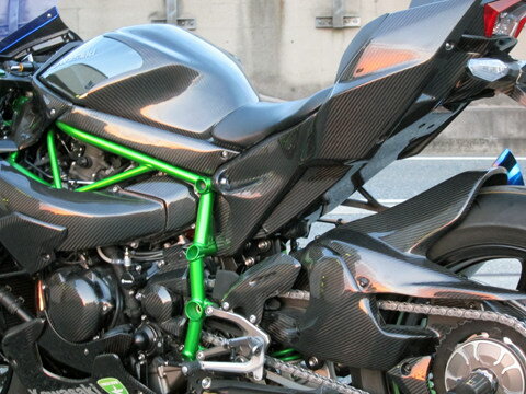 A-TECH エーテック サブフレームカバー ニンジャ H2 H2R KAWASAKI カワサキ フレームカバー フレーム 素材：綾織ドライカーボン(DC) 2