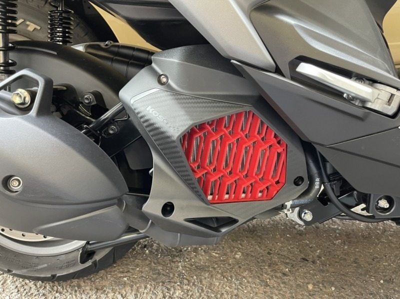 KOSO コーソー ラジエーターカバー シグナス GRYPHUS NMAX125 NMAX155 X FORCE FORCE2.0 YAMAHA ヤマハ ラジエーター 冷却関連 エンジン 2