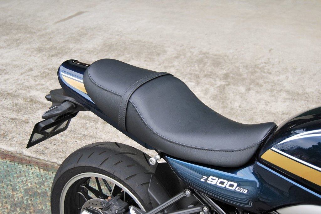 K＆H ケイアンドエイチ ローシート Aプレーン Z900RS KAWASAKI カワサキ シート シート関連 外装