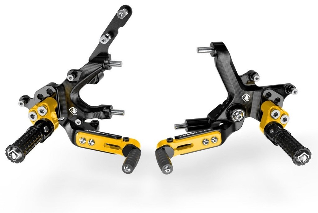 DUCABIKE (DBK) ドゥカバイク (ディービーケー) アジャスタブルステップキット STREETFIGHTER V2 DUCATI ドゥカティ バックステップ ステップ 足回り バージョン：フルスペック・カラー：ブラック／ゴールド