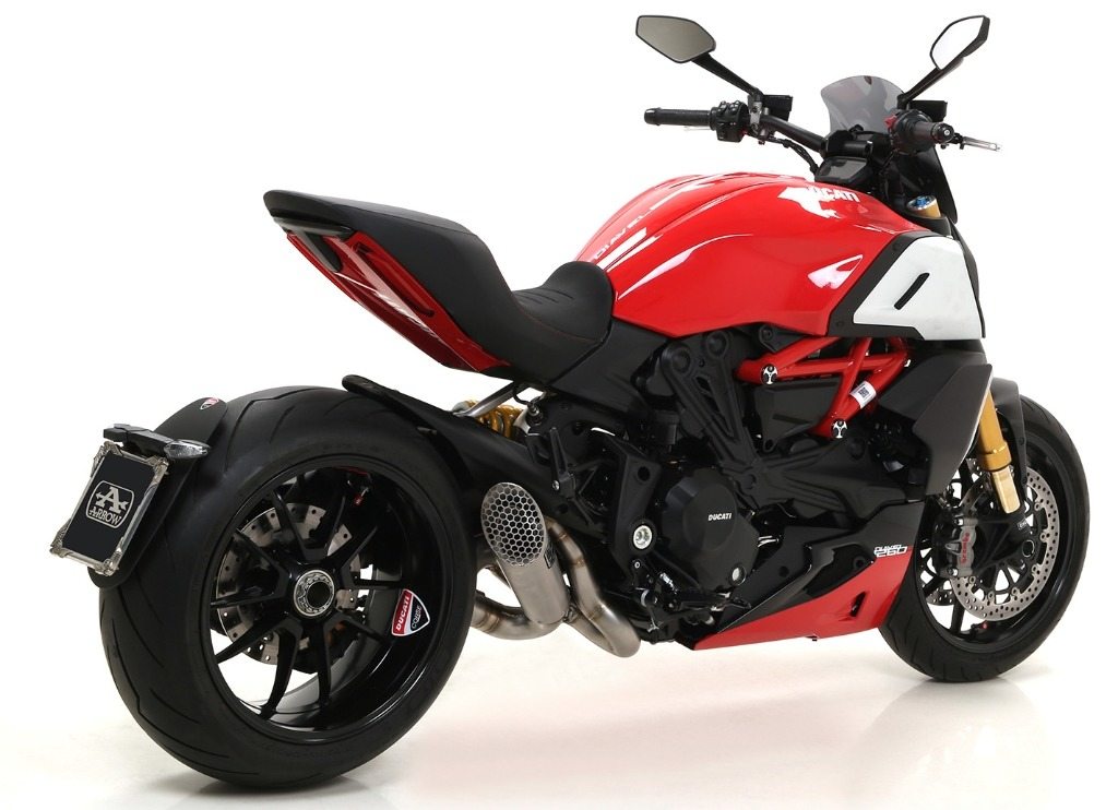 ARROW アロー PRO-RACE スリップオンマフラー DIAVEL 1260 S DUCATI ドゥカティ マフラー サイレンサー材質：ステンレスダーク