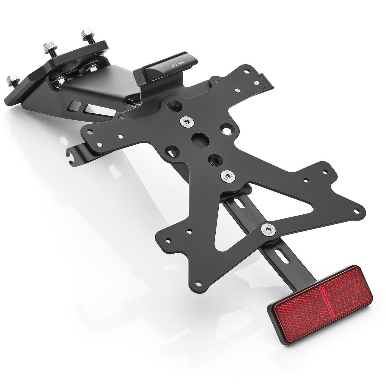 ■商品概要カラー：ブラック■詳細説明For conformity EURO4 legislation，lateral reflector kit EE400Hisrequired【TECHNICAL INFO】Our license plate support kit includes：license platesupport，licenseplate supportlight，indicator lights supports，reflector kit.Pursuant to the EuropeanStandardsMachined from billet aluminumE-Homologated LED SMDLicense LightDesigned for easy and fastinstallationLightweight and functionalEach kit includes a USA size plateholder■注意点※取扱い説明書はすべて英語・その他外国語です。あらかじめご了承ください。※外国製の為、日本のナンバーを装着するには、加工が必要です。■適合車種Z 900&ensp;Z 900 年式: 19&ensp;Z 900 年式: 20&ensp;Z 900 年式: 17-18&ensp;Z 900 年式: 21-22&ensp;Z 900 年式: 21-24