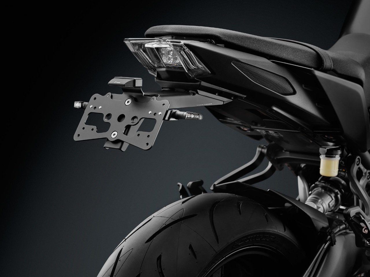 rizoma �꥾�� �饤���󥹥ץ졼�ȥ��ݡ��� ��FOX�� MT-09 SP Street Rally YAMAHA ��ޥ� �ʥ�С����ơ� ����