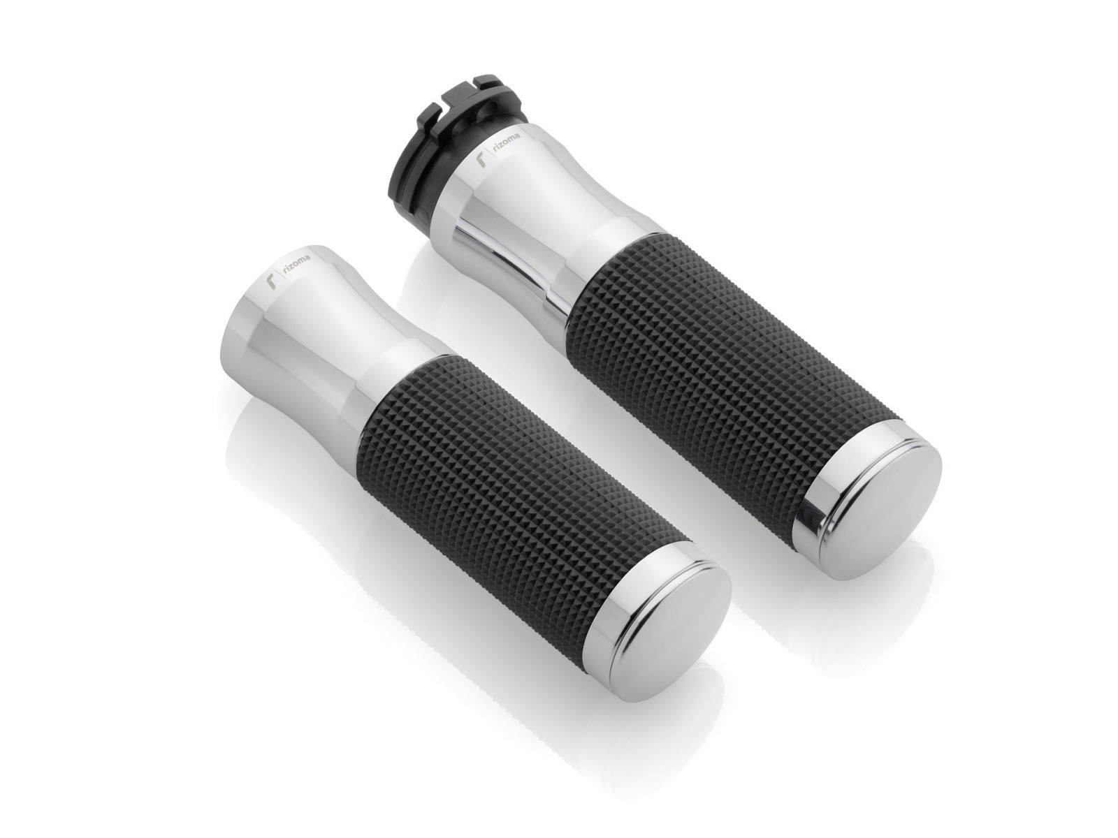 rizoma リゾマ グリップ「SPORT」 1130 V-Rod 1200 Forty-Eight XL Sportster Low 1200C Custom 1200L 1200N Nightster 1250 1584 Street Bob 1690 Special Wide Glide 883 R 883C 883L - 883R Breakout Night Rod VRSCX HARLEY-DAVIDSON ハーレーダビッドソン グリップ