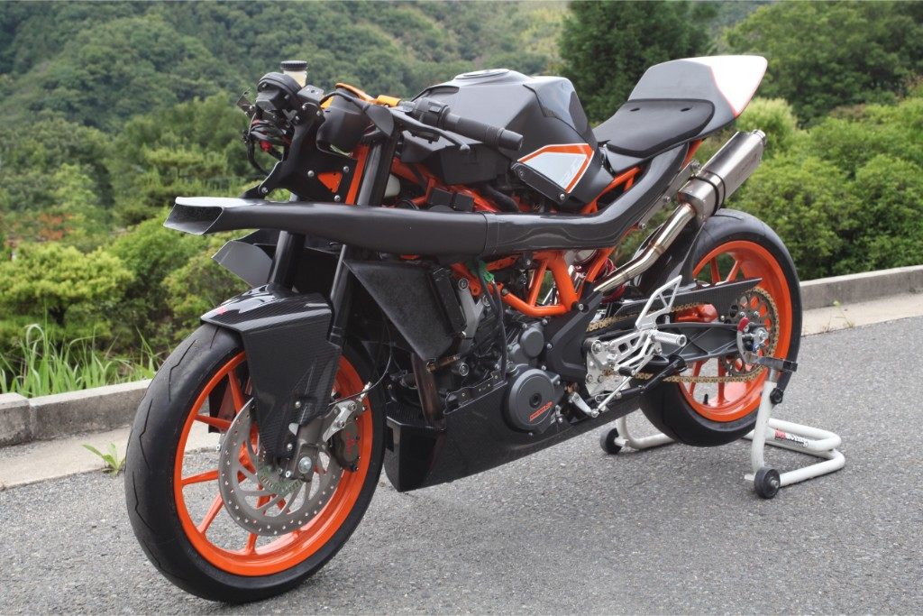 Magical Racing マジカルレーシング レース用 ラムエアダクトキット RC390 KTM エアスクープ・エアダクト 外装