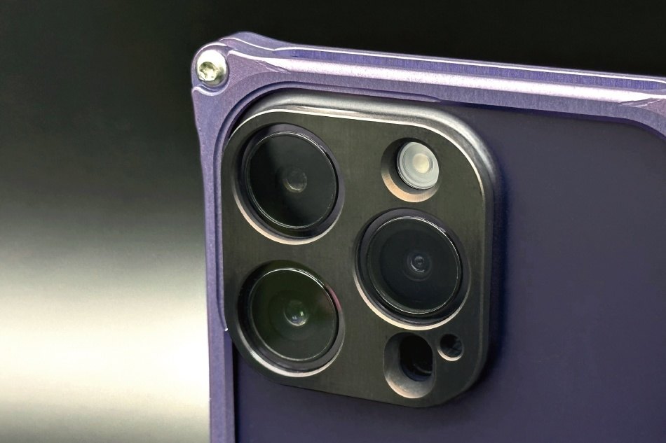 GILD design ギルドデザイン レンズガード スクエア for iPhone 14 Pro ／14 Max その他スマートフォングッズ 電子機器類