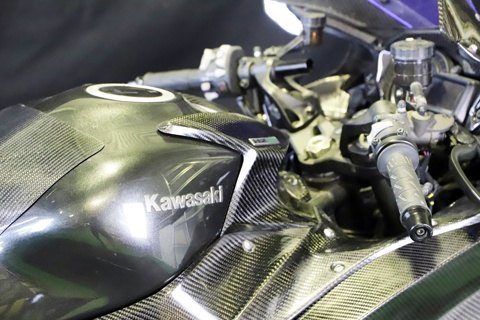 A-TECH エーテック タンクフロントカバー Ninja H2 SX SE SE＋ KAWASAKI カワサキ タンクカバー タンク関連 外装