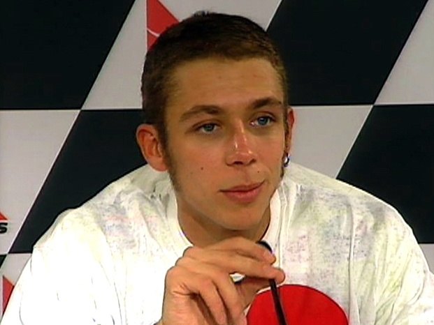 ウィック・ビジュアル・ビューロウ GRAND PRIX 2001 総集編【新価格版】 DVD・ブル...