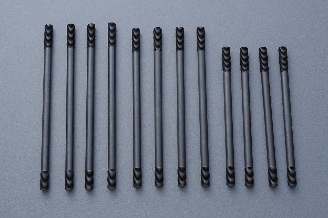 M-TEC中京 エムテック中京 クロモリシリンダースタッドボルトセット ’72-’85 Z750-1100 KAWASAKI カワ..