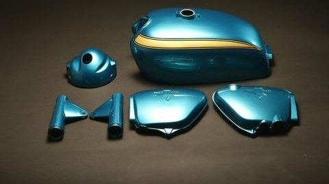 M-TEC中京 エムテック中京 外装4点セット CB750K0 CB750K1 CB750K2 CB750K3 CB750K4 CB750K5 CB750K6 HONDA ホンダ フルカウル 外装セット カウル関連 外装 カラー： キャンディブルーグリーン
