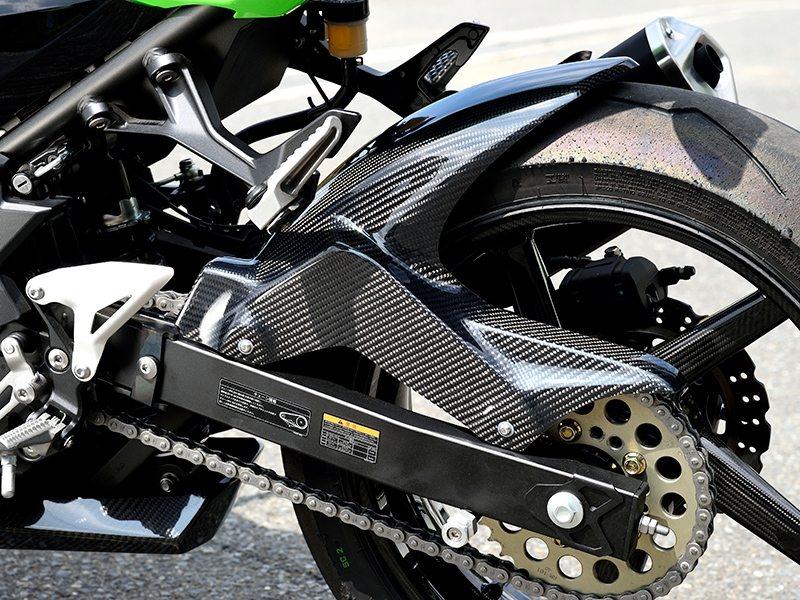 KAWASAKI ニンジャ 400R「K's-STYLE リアインナーフェンダーに
