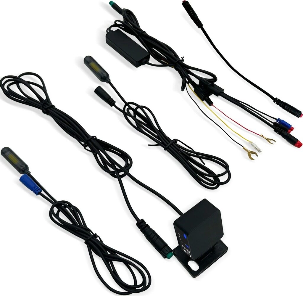 Kaedear カエディア BSD ブラインドスポットセンサー その他GPS・レーダー・ナビオプション・補修部品 ..