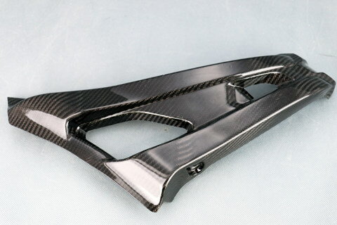 A-TECH エーテック ナンバーアームカバー KATANA SUZUKI スズキ その他外装 外装 タイプ：ドライカーボ..