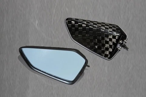 ■注意■この商品は下記となります。必ずご確認ください。タイプ：4 / シャフト：カーボン / ミラーヘッド：開繊ドライカーボン(KDC)■他の商品はこちらですタイプ：1 / シャフト：アルミ / ミラーヘッド：綾織ドライカーボン(DC)はこちらタイプ：1 / シャフト：カーボン / ミラーヘッド：綾織ドライカーボン(DC)はこちらタイプ：1 / シャフト：アルミ / ミラーヘッド：開繊ドライカーボン(KDC)はこちらタイプ：1 / シャフト：カーボン / ミラーヘッド：開繊ドライカーボン(KDC)はこちらタイプ：2 / シャフト：アルミ / ミラーヘッド：綾織ドライカーボン(DC)はこちらタイプ：2 / シャフト：カーボン / ミラーヘッド：綾織ドライカーボン(DC)はこちらタイプ：2 / シャフト：アルミ / ミラーヘッド：開繊ドライカーボン(KDC)はこちらタイプ：2 / シャフト：カーボン / ミラーヘッド：開繊ドライカーボン(KDC)はこちらタイプ：3 / シャフト：アルミ / ミラーヘッド：綾織ドライカーボン(DC)はこちらタイプ：3 / シャフト：カーボン / ミラーヘッド：綾織ドライカーボン(DC)はこちらタイプ：3 / シャフト：アルミ / ミラーヘッド：開繊ドライカーボン(KDC)はこちらタイプ：3 / シャフト：カーボン / ミラーヘッド：開繊ドライカーボン(KDC)はこちら...■商品概要【表面仕上】クリアー塗装済【仕様】左右セット【セット内容】・ミラーヘッド・シャフトLサイズ・カウリング用ミラーベース【付属品】取付用ボルト類■詳細説明ミラーヘッド／シャフトLサイズ／カウリング用ミラーベースの3点セットとなります。(取付用ボルト類は付属品です。)■注意点※受注後のキャンセル、返品、都合交換はできません。予めご了承ください。※メーカー都合により商品の仕様変更がある場合がございます。ご了承ください。■適合車種ZX-25R&ensp;ZX-25R 年式: 20-22&ensp;&ensp;備考: ◆適合 【2022年式まで】 確認済み◆ ＜以降、未確認＞