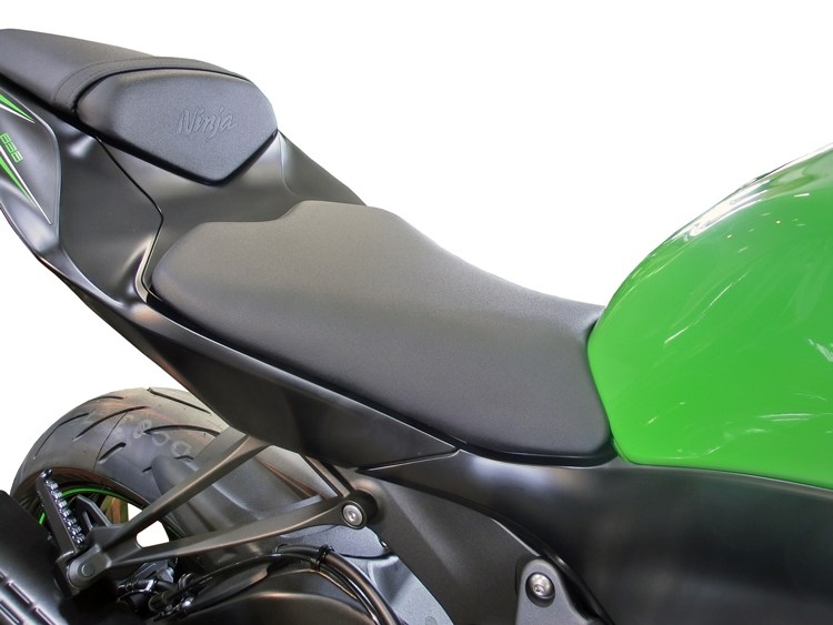 K’s-STYLE ケイズスタイル カスタムシート(ZX-6R) ZX-6R KAWASAKI カワサキ シート シート関連 外装