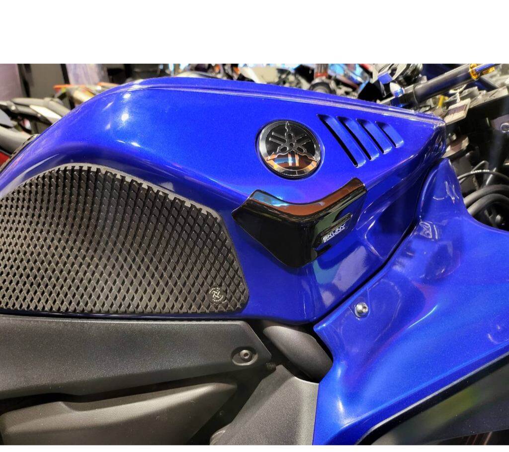 SKUNY スクーニー 3D リジッド タンクパッド YZF-R7 YAMAHA ヤマハ タンク関連 外装