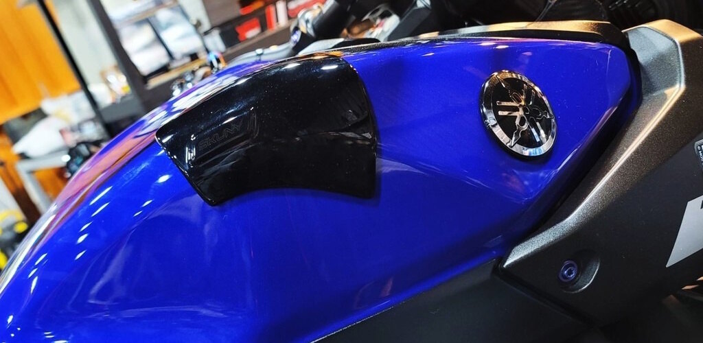 SKUNY スクーニー 3D リジッドタンクパッド MT-09 YAMAHA ヤマハ タンクパッド タンク関連 外装
