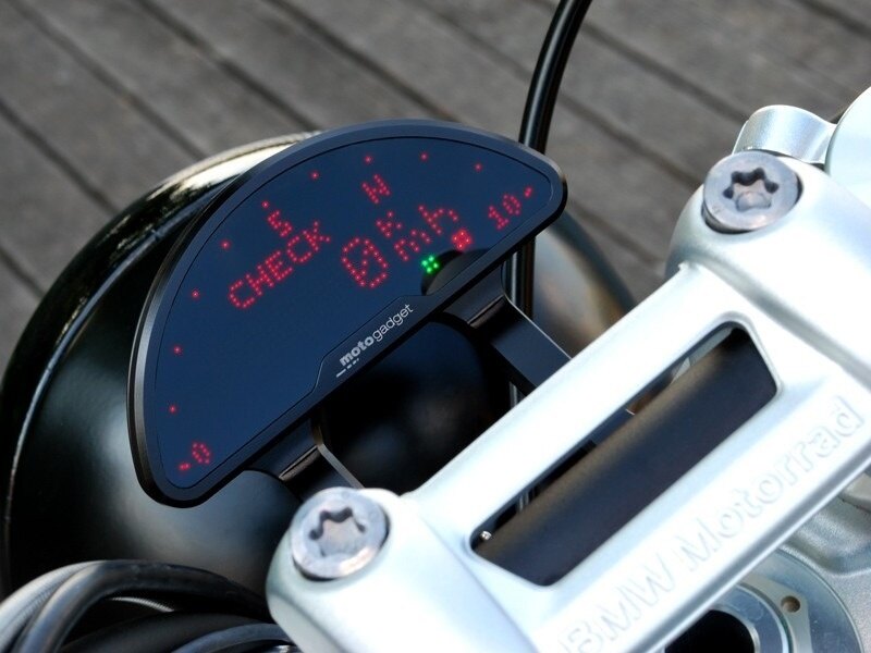 Motogadget モトガジェット Msm Hd Handle Bar Top Clamp 1' Black | 3004010 その他ハンドルオプション・補修部品 ハンドル webike-rb-27801853 ウェビック 楽天市場店 サンプル画像2