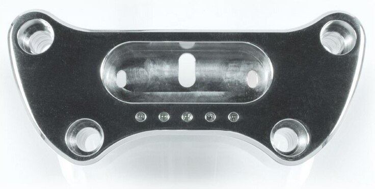 Motogadget モトガジェット Msm Hd Handle Bar Top Clamp 1' Polished | 3004015 その他ハンドルオプション・補修部品 ハンドル webike-rb-27801855 ウェビック 楽天市場店 サンプル画像2