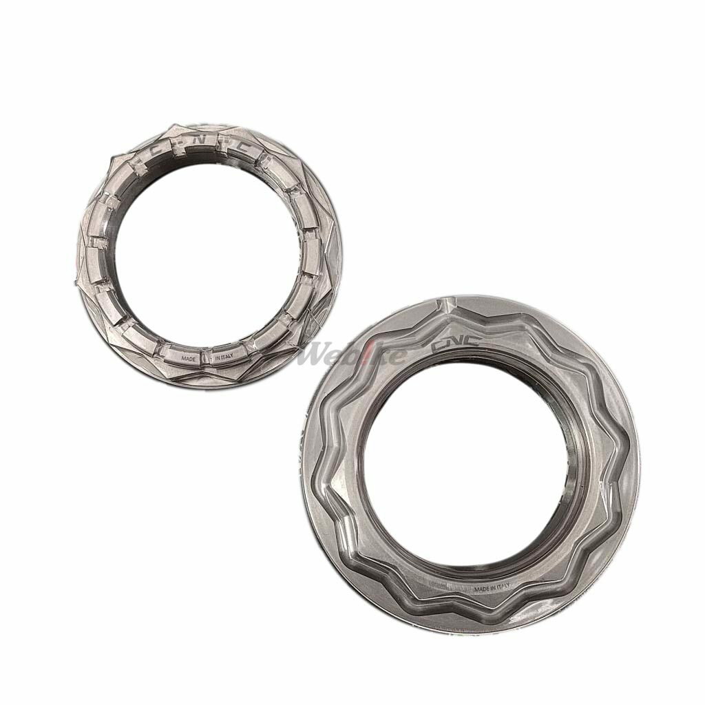 CNC Racing �������̥����졼���� �ꥢ��������ʥå� MV AGUSTA �������� ��������ʥå� �ۥ������Ϣ ­���