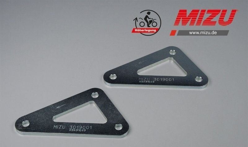 ■詳細説明Article Number：3019001That’s what makes driving even more fun! With our MIZUjack-upkits，the wheelbase of your bike is shortened und gives you amuchbetter and more agile driving experience.Our MIZU jack-up and lowering kits offer you a totally newdrivingpleasure and are manufactured in Hilzingen，Germany. They arealsodelivered with an ABE (part certificate) andmountinginstructions.delivery includes ABE (part certificate) & mountinginstructions2 year warranty e (more infos at the imprint)high quality materialMade in Germany，according to ISO 9001Features：including ABE (part certificate)，jack-up kit 25mmSpecifications：material：steel，galvanizedinstallation effort：easy，ca. 30 min.country of production：Germanycertificate：part certificatesystem：3 point realy lever■注意点※取扱説明書が付属する場合は、外国語となります。※輸入商材の為、納期が遅れる場合がございます。あらかじめご了承ください。※画像には他の商品が含まれている場合があります。※メーカー都合により商品の仕様変更がある場合がございます。ご了承ください。　※画像はイメージです。■適合車種CBR600RR&ensp;CBR600RR 年式: 全年式