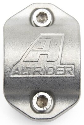 AltRider アルトライダー Cast Stainless Steel Bar Clamp for 1.25 Inch (31.75 mm) Diameter | ALTR-1-7802 ハンドルバークランプ ハンドル周辺パーツ ハンドル