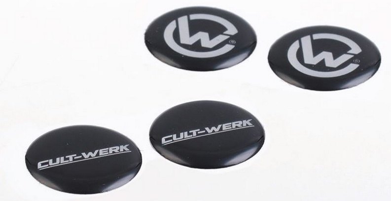 ■詳細説明These Cult-Werk camshaft covers with 3D optics are self-adhesiveandare glued to the original silver camshaft covers on the rightsideof the engine.When ordering you will receive a complete set (4 pcs.)camshaftcovers，black，shiny with logo！■注意点※取り扱い説明書が付属する場合は、英語となります。※輸入商材の為、納期が遅れる場合がございます。あらかじめご了承ください。※メーカー都合により商品の仕様変更がある場合がございます。ご了承ください。■適合車種SCOUT BOBBER&ensp;SCOUT BOBBER 年式: 15-