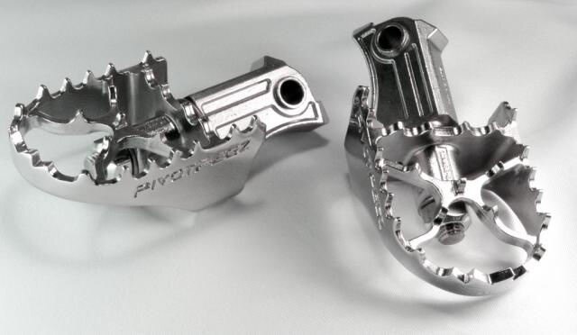 AltRider アルトライダー Altrider Pivot Pegz MK3 for KTM ADV 640/790/950/990/1090/1190/1290 | BRAP-1-2132 ステップバー ステップ 足回り